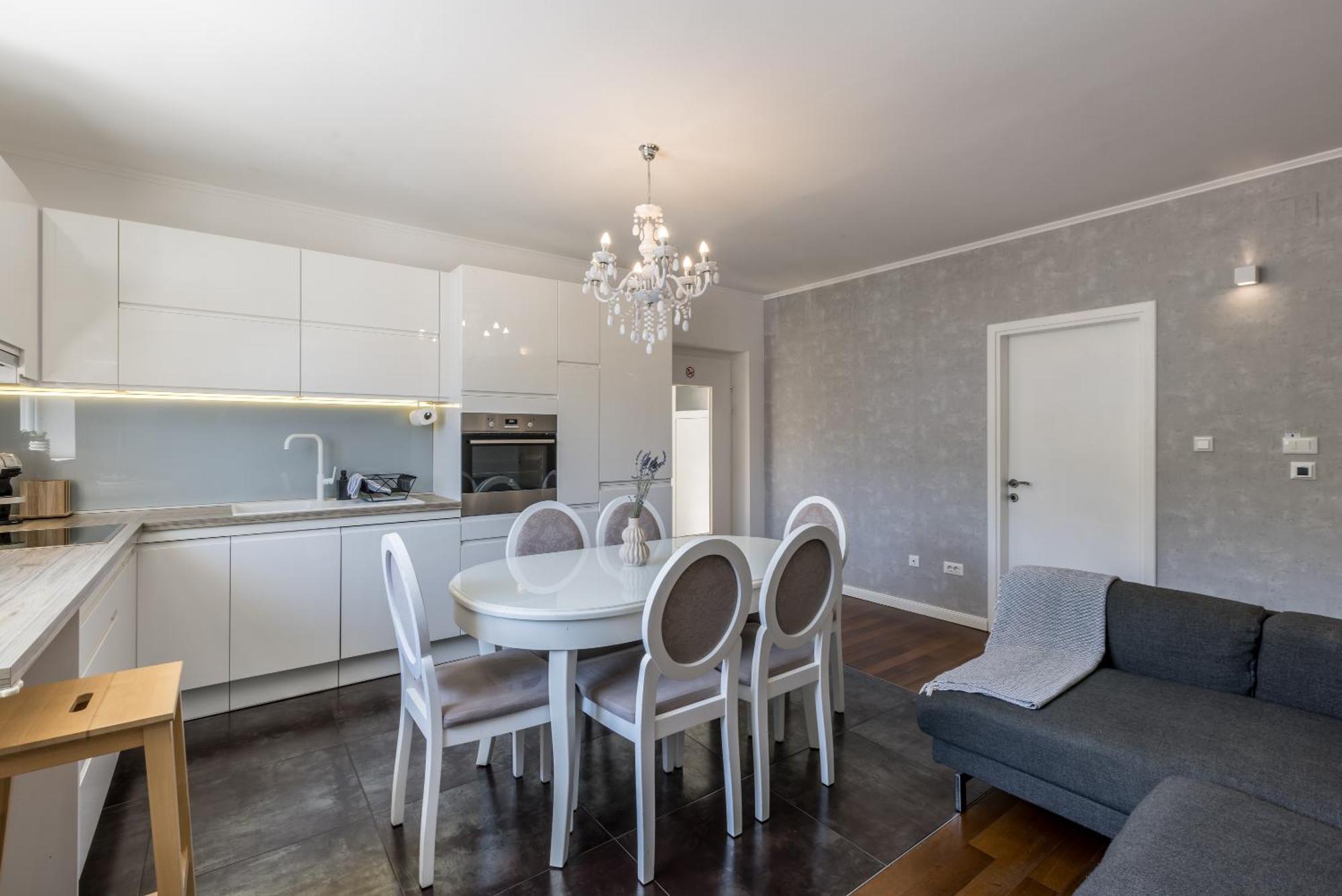 Central Park Apartment With Terrace Split Eksteriør bilde